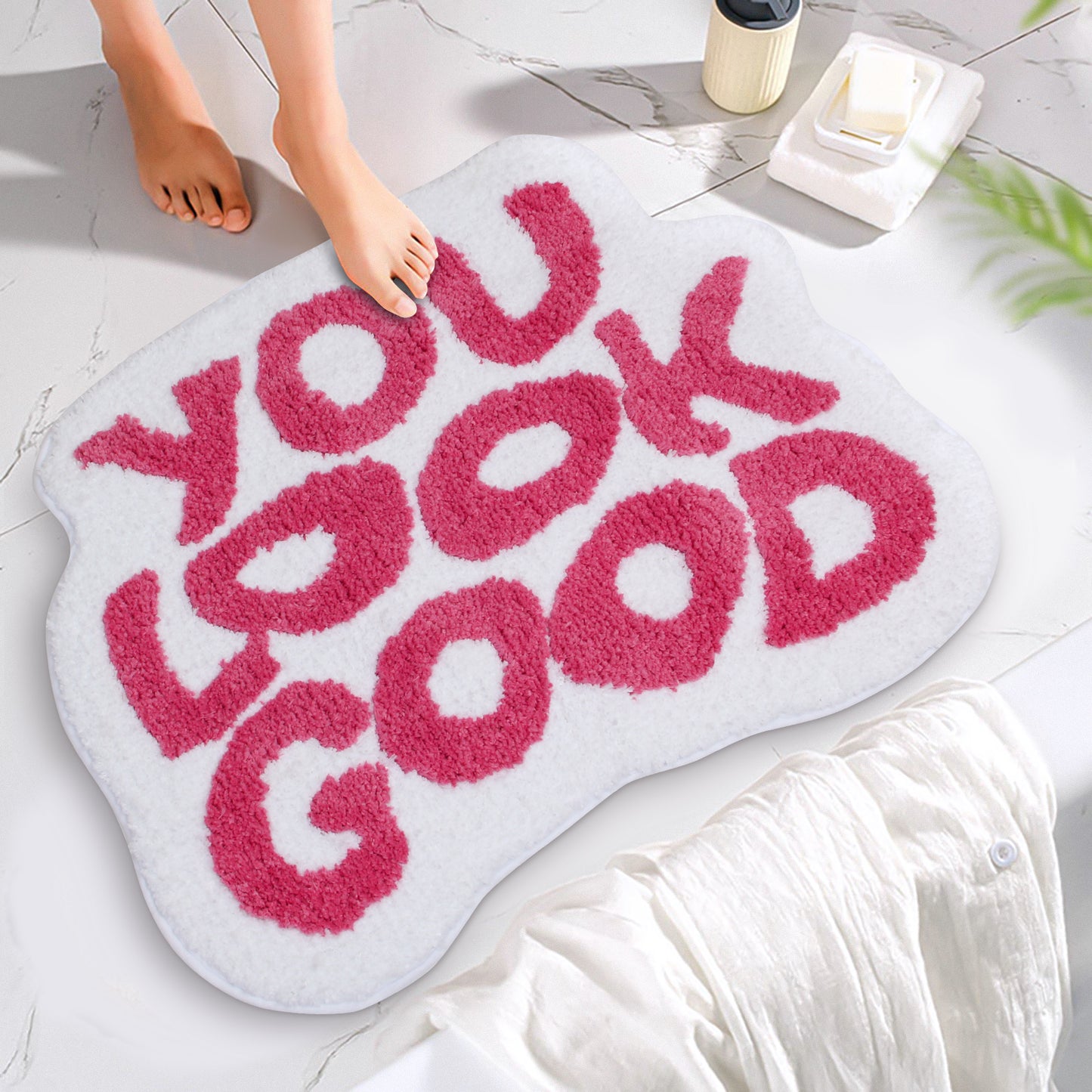 You look good bath mat