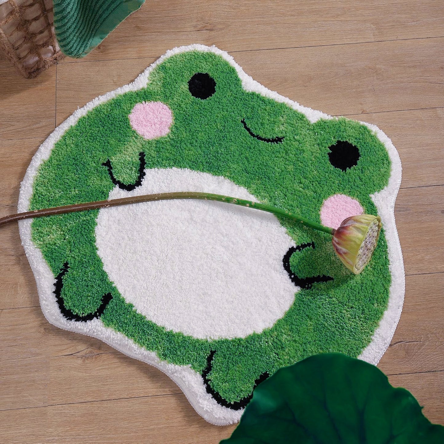 Cute Non Slip Frog Bath Rug, Luxury Absorbent Shaggy Shower Rug, Fun Animal Shaped Washable Bathroom Decor