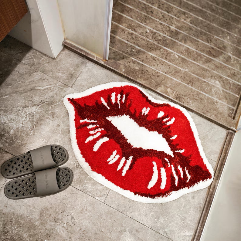 Lip Shape Bathroom Mat