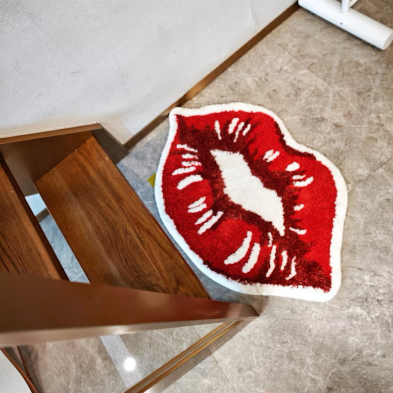 Lip Shape Bathroom Mat